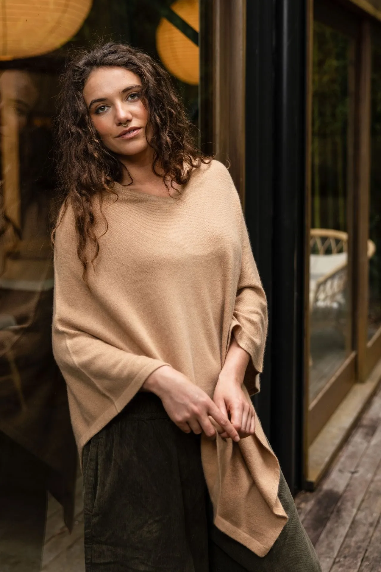 Cashmere Poncho - Almond