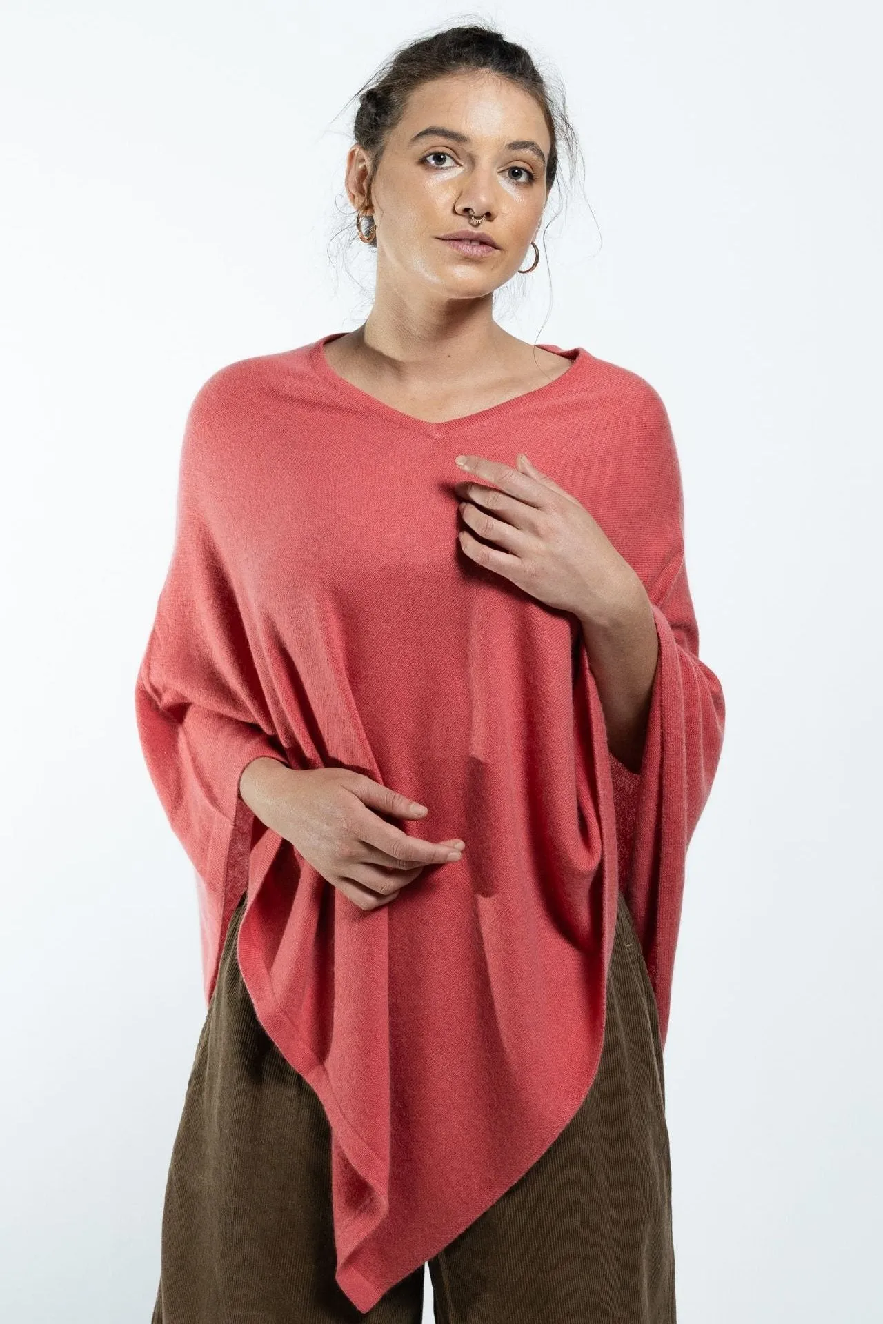 Cashmere Poncho - Coral