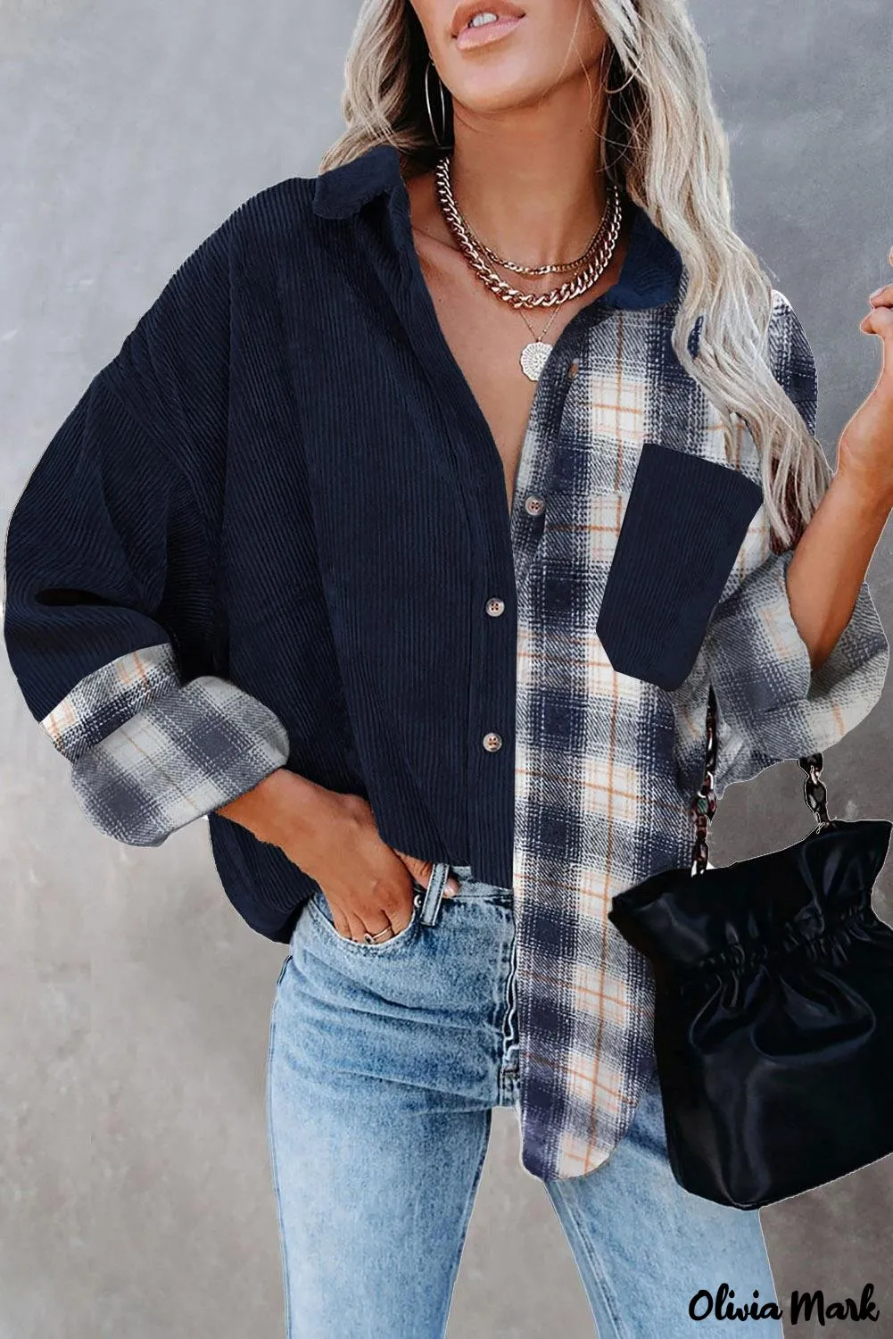 Deanwangkt - Oversized button-up shirt in checked corduroy