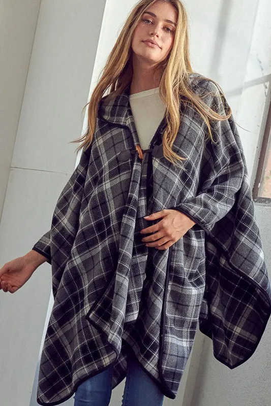 E LUNA Toggle Close Plaid Poncho