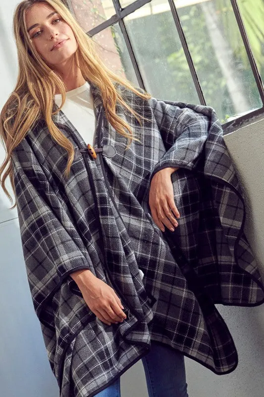 E LUNA Toggle Close Plaid Poncho