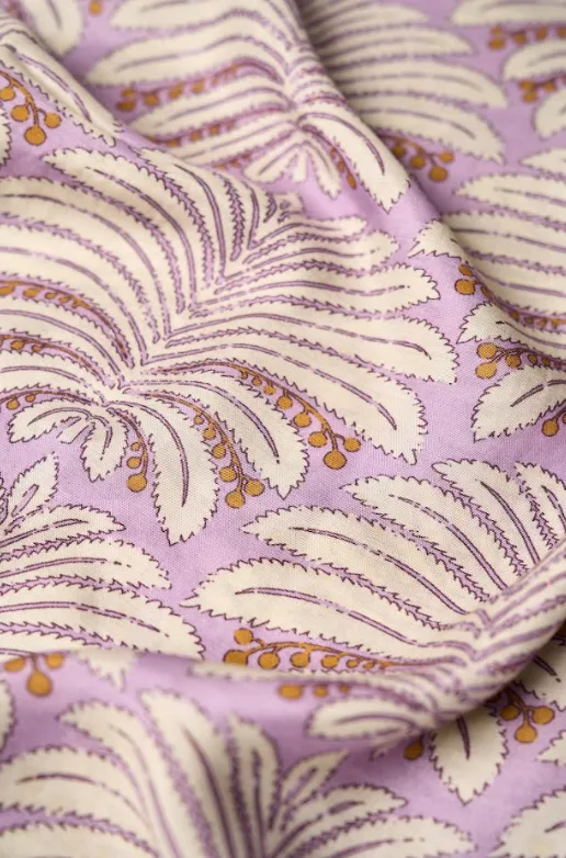 Pastel Mauve Color Leafy Pattern Printed Natural Muslin Silk Fabric